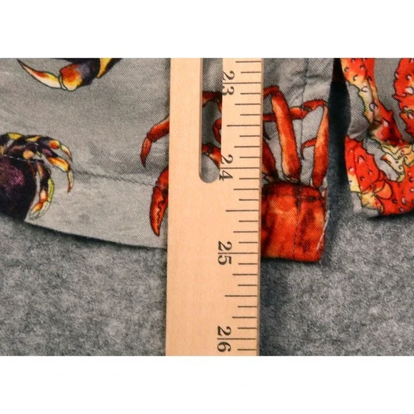 AK Aloha Co Mens XL King Crab Print Button Up Shirt Juneau Alaska Grey - Picture 6 of 7